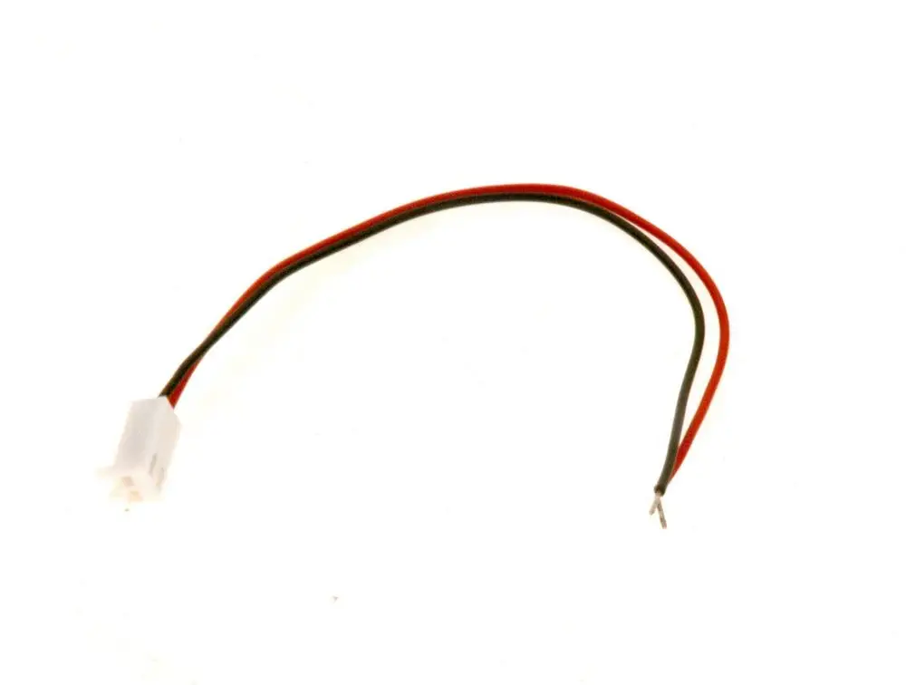 Bosch Relaiskabel mit einem weißen Stecker und zwei, rot und schwarz, isolierten Drähten, die zu offenen Enden führen.